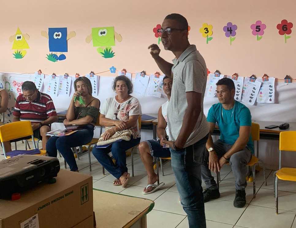 Camacã: Prefeitura e SEBRAE promoveram palestras para artesãos, artesãs e empreendedores de São João do Panelinha
